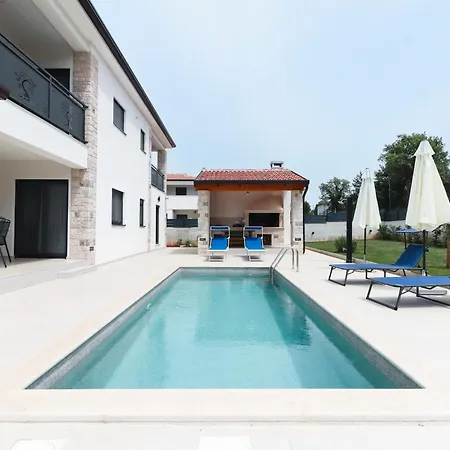 Dream With Pool - Apartment *
